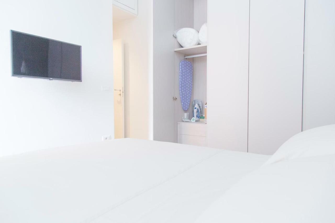 Brand New Apt In Porta Romana Milán Exteriér fotografie